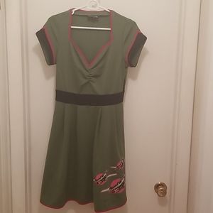 Sourpuss rockabilly planes dress.